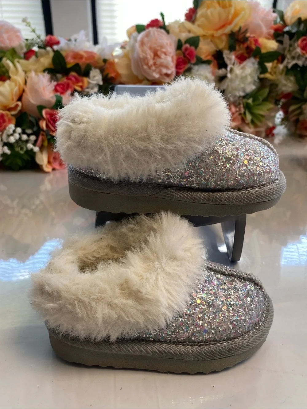 Girls Glitter Faux Fur Ankle Boots Silver Sparkle Cozy Winter Shoes Size 5